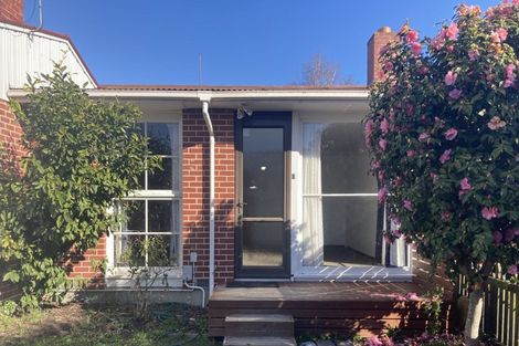 Photo of property in 2/118 Geraldine Street, Edgeware, Christchurch, 8013