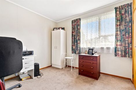 Photo of property in 39 Helena Street, Massey, Auckland, 0614