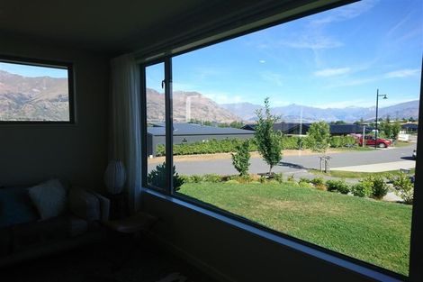 Photo of property in Kamahi Street, Wanaka, 9305