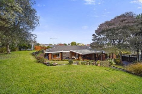 Photo of property in 13 Voltaire Court, Botany Downs, Auckland, 2010