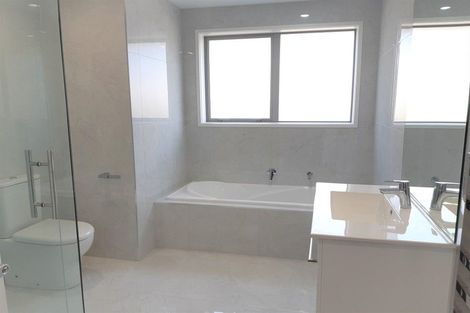 Photo of property in 5 Leathem Crescent, Pokeno, 2402