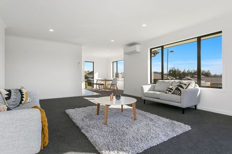 Photo of property in 22 Alpers Ridge, Leamington, Cambridge, 3432