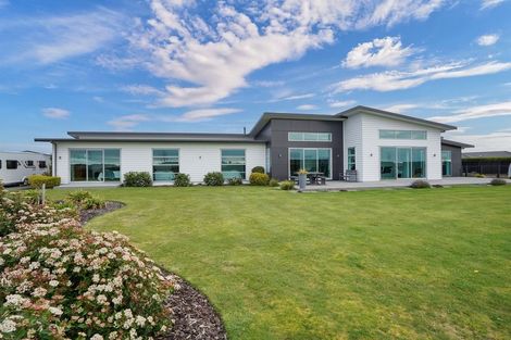 Photo of property in 11 Majestic Chance, Seaward Bush, Invercargill, 9812