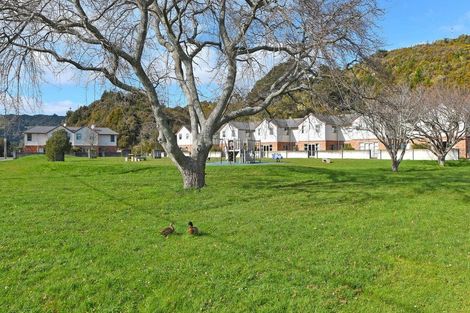 Photo of property in 40 Evergreen Crescent, Trentham, Upper Hutt, 5018