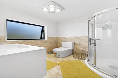 Photo of property in 14 Kereru Rise, Papakura, 2110