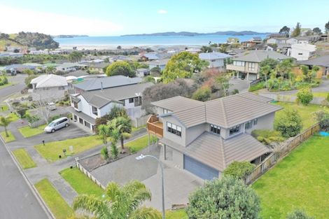 Photo of property in 12 Governor Grey Road, Snells Beach, 0920