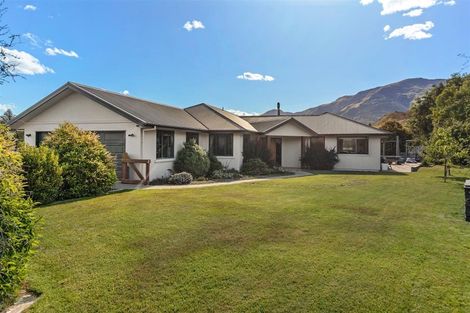 Photo of property in 54 Charles Court, Lake Hawea, Wanaka, 9382