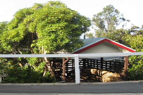 Photo of property in 69 Easther Crescent, Kew, Dunedin, 9012