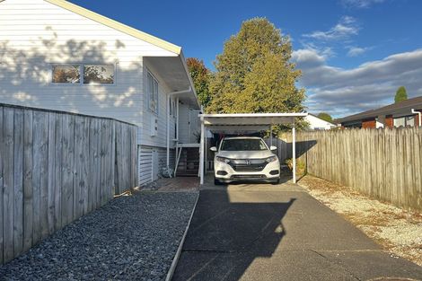 Photo of property in 10b De Quincey Terrace, Highland Park, Auckland, 2010