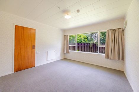 Photo of property in 16 Anderson Road, Taradale, Napier, 4112