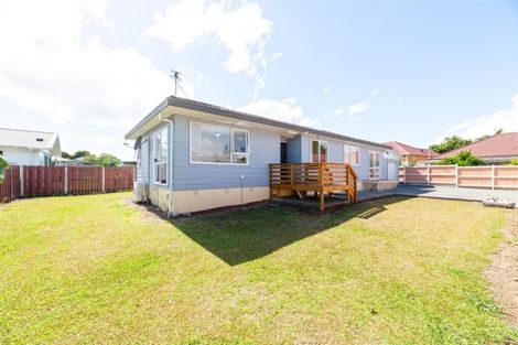 Photo of property in 40 Armada Drive, Ranui, Auckland, 0612