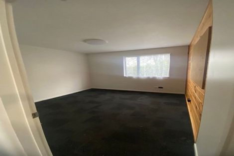 Photo of property in 3/125 Carrington Road, Point Chevalier, Auckland, 1025