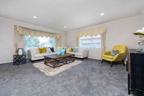 Photo of property in 20 Keswick Close, Northpark, Auckland, 2013