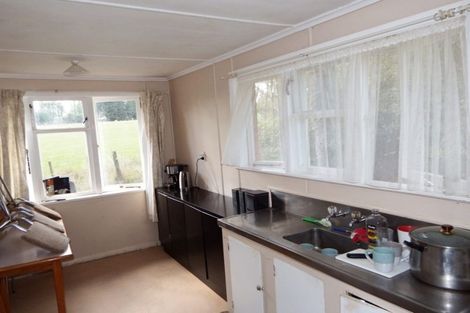 Photo of property in 39 Ahuru Street, Marton, 4710