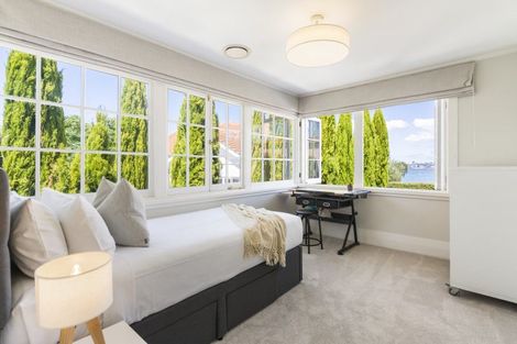 Photo of property in 28 Jubilee Avenue, Devonport, Auckland, 0624