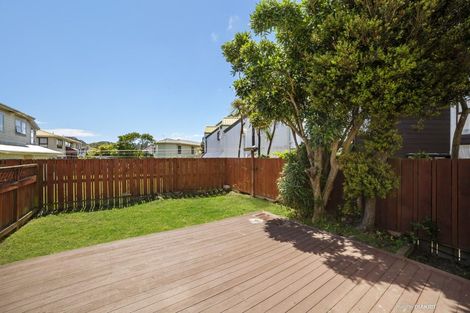 Photo of property in 42 Kaikoura Street, Maupuia, Wellington, 6022