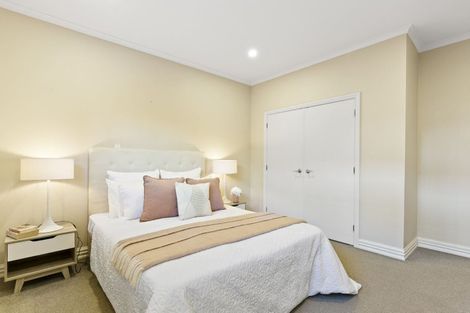 Photo of property in 1 Stowe Hill, Thorndon, Wellington, 6011