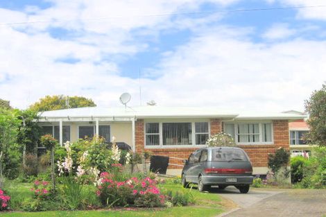 Photo of property in 9 Kowai Grove, Omokoroa, 3114