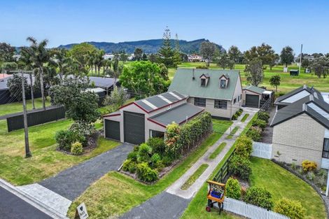 Photo of property in 128 Kiwi Road, Whangamata, 3620