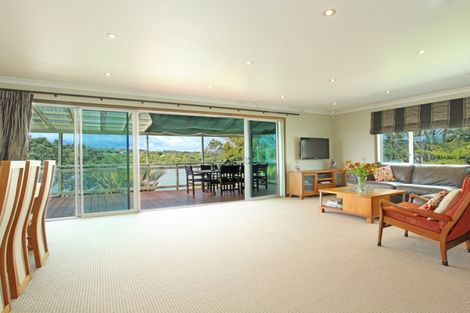 Photo of property in 24 Opotoru Road, Raglan, 3225