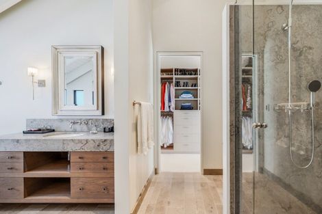 Photo of property in 42 Porterfield Road, Whitford, Howick, 2571