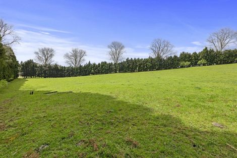 Photo of property in 24 Eagle Street, Welcome Bay, Tauranga, 3112