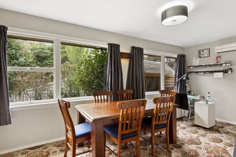 Photo of property in 27 Clipper Place, Redwood, Christchurch, 8051