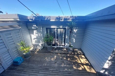 Photo of property in 45 Pembroke Road, Northland, Wellington, 6012