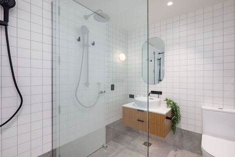 Photo of property in 1/360 Montreal Street, Christchurch Central, Christchurch, 8013