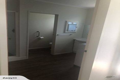 Photo of property in 89b Stewart Drive, Newlands, Wellington, 6037