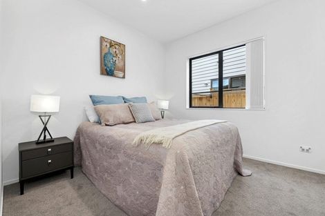 Photo of property in 28 Bushfield Drive, Flat Bush, Auckland, 2019