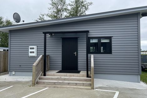 Photo of property in 12a Margaret Place, Milford, Auckland, 0620