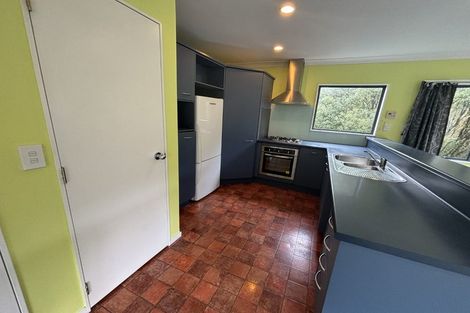 Photo of property in 78 Woodhouse Avenue, Karori, Wellington, 6012