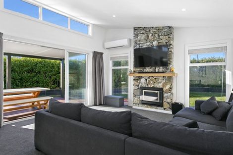 Photo of property in 155 Victory Drive, Wharewaka, Taupo, 3330