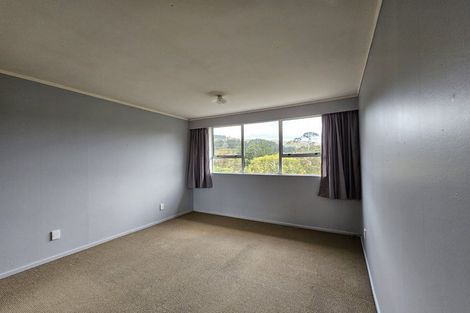Photo of property in 133a Taylor Terrace, Tawa, Wellington, 5028