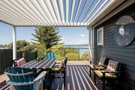 Photo of property in 95a Harbour View Road, Omokoroa, 3114