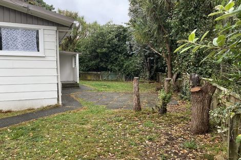 Photo of property in 130 Sievers Grove, Cannons Creek, Porirua, 5024
