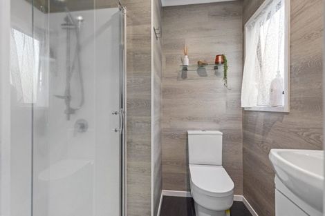 Photo of property in 124a Osprey Drive, Welcome Bay, Tauranga, 3112