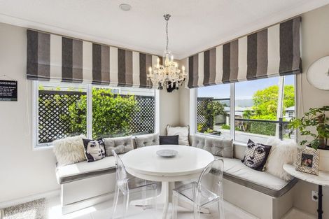 Photo of property in 47 Golf Road, Paraparaumu Beach, Paraparaumu, 5032