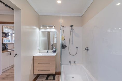 Photo of property in 32 Graham Street, Shannon, 4821