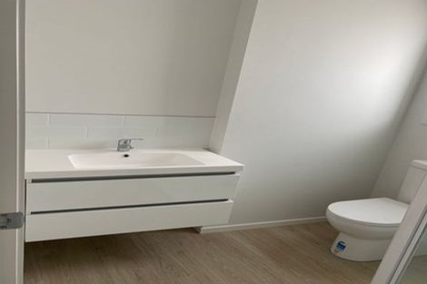 Photo of property in 21 Hillcrest Road, Hillcrest, Hamilton, 3216