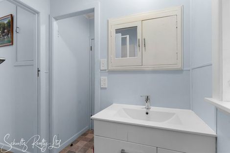 Photo of property in 69 Marohemo Road, Maungaturoto, 0583