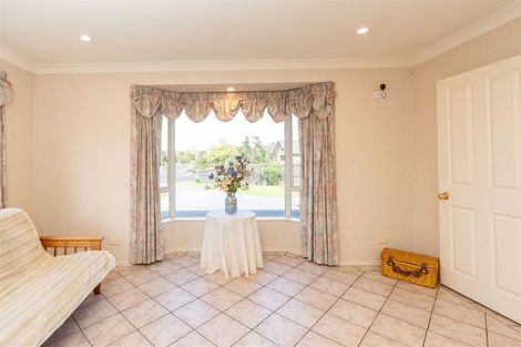 Photo of property in 11 Toi Toi Place, Flagstaff, Hamilton, 3210