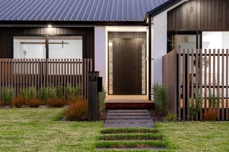 Photo of property in 14 Hayward Place, Ohauiti, Tauranga, 3112