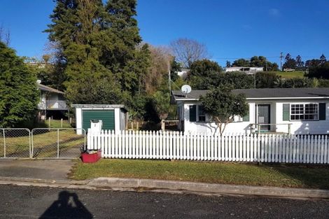 Photo of property in 4 Cockburn Street, Onerahi, Whangarei, 0110