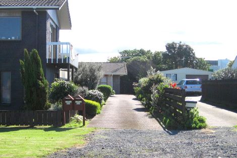 Photo of property in 1/3 Empire Road, Orewa, 0931