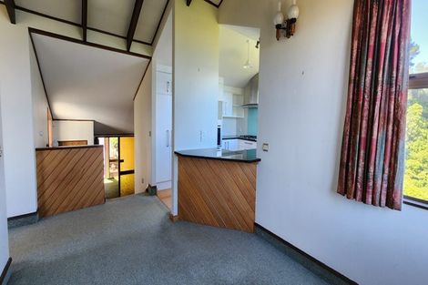 Photo of property in 52 Homebush Road, Khandallah, Wellington, 6035