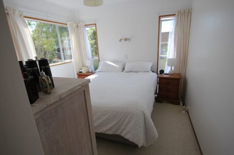 Photo of property in 3/250 Onewa Road, Birkenhead, Auckland, 0626