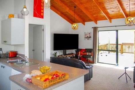 Photo of property in 598a Oneriri Road, Kaiwaka, 0573