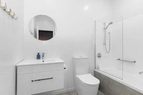 Photo of property in 13 Te Ara O Paetutu, Petone, Lower Hutt, 5012